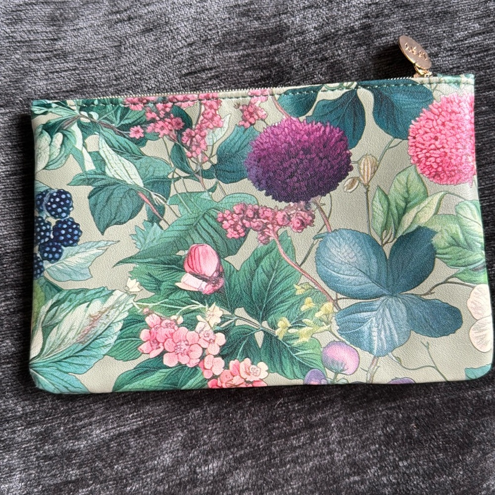 Ipsy Makeup Bag 4 for $10